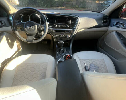 Красный Киа Оптима, объемом двигателя 2.36 л и пробегом 183 тыс. км за 8250 $, фото 12 на Automoto.ua