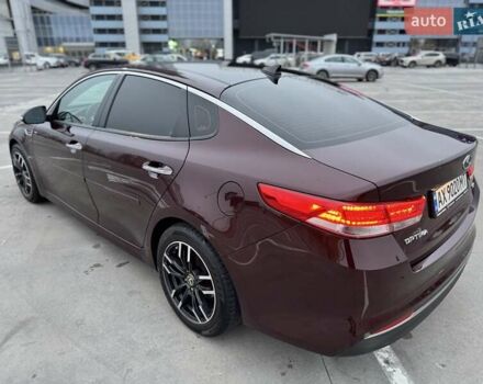 Красный Киа Оптима, объемом двигателя 2.4 л и пробегом 154 тыс. км за 12200 $, фото 13 на Automoto.ua