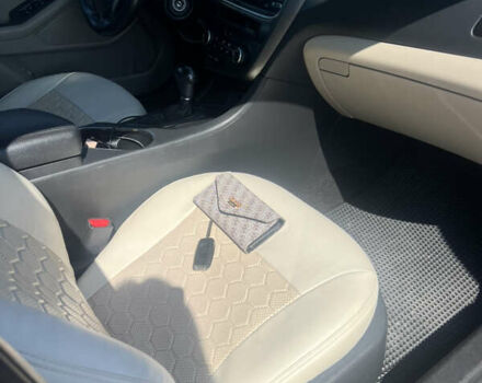 Красный Киа Оптима, объемом двигателя 2.36 л и пробегом 183 тыс. км за 8250 $, фото 11 на Automoto.ua