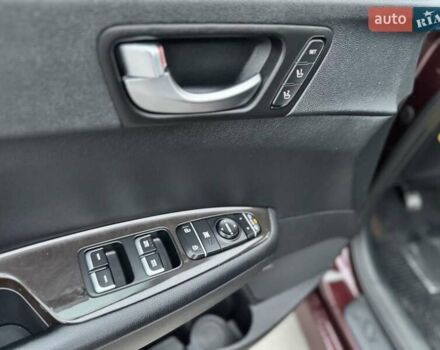 Красный Киа Оптима, объемом двигателя 2.4 л и пробегом 154 тыс. км за 11990 $, фото 29 на Automoto.ua