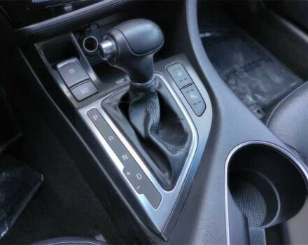 Красный Киа Оптима, объемом двигателя 2.4 л и пробегом 79 тыс. км за 4100 $, фото 7 на Automoto.ua