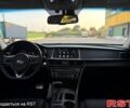 Красный Киа Оптима, объемом двигателя 2 л и пробегом 98 тыс. км за 11800 $, фото 6 на Automoto.ua