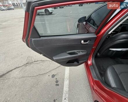 Красный Киа Оптима, объемом двигателя 2.4 л и пробегом 145 тыс. км за 12900 $, фото 9 на Automoto.ua