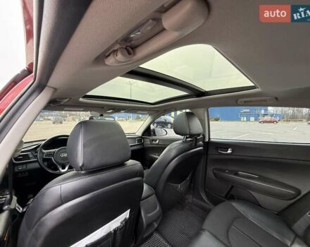 Красный Киа Оптима, объемом двигателя 2.4 л и пробегом 145 тыс. км за 12900 $, фото 13 на Automoto.ua