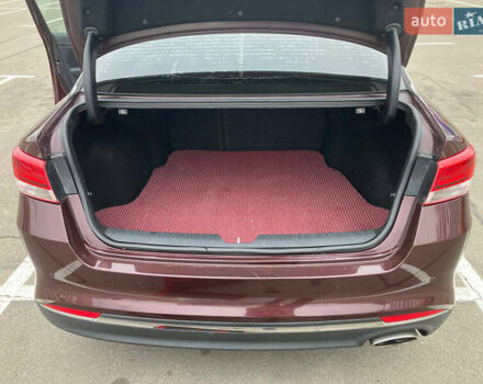 Красный Киа Оптима, объемом двигателя 2.4 л и пробегом 158 тыс. км за 12500 $, фото 8 на Automoto.ua