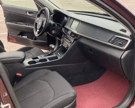 Красный Киа Оптима, объемом двигателя 2.4 л и пробегом 158 тыс. км за 12500 $, фото 15 на Automoto.ua