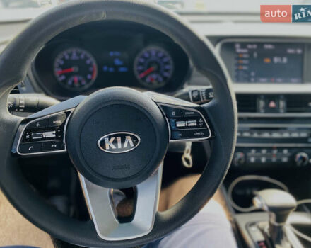Красный Киа Оптима, объемом двигателя 2.36 л и пробегом 113 тыс. км за 14500 $, фото 12 на Automoto.ua