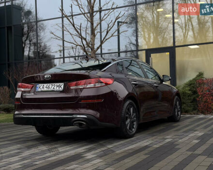 Червоний Кіа Оптіма, об'ємом двигуна 2.36 л та пробігом 80 тис. км за 13500 $, фото 9 на Automoto.ua