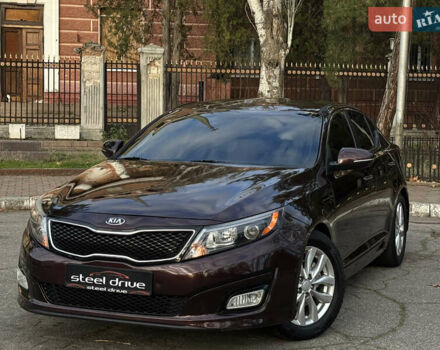 Красный Киа Оптима, объемом двигателя 2.36 л и пробегом 116 тыс. км за 9999 $, фото 1 на Automoto.ua