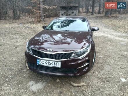 Киа Оптима 2015 в Львове на Automoto.ua Красный Киа Оптима, объемом двигателя 2.4 л и пробегом 80 тыс. км за 11800 $, фото 1 на Automoto.ua
