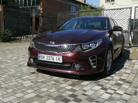 Киа Оптима 2016 в Ровно на Automoto.ua Красный Киа Оптима, объемом двигателя 2.4 л и пробегом 98 тыс. км за 7900 $, фото 1 на Automoto.ua