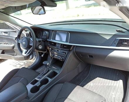 Киа Оптима, объемом двигателя 2.4 л и пробегом 37 тыс. км за 17200 $, фото 11 на Automoto.ua