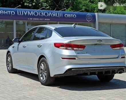 Киа Оптима, объемом двигателя 2.4 л и пробегом 37 тыс. км за 16150 $, фото 9 на Automoto.ua