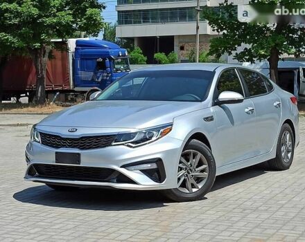Киа Оптима, объемом двигателя 2.4 л и пробегом 37 тыс. км за 17200 $, фото 1 на Automoto.ua