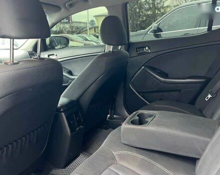 Киа Оптима, объемом двигателя 0 л и пробегом 270 тыс. км за 10000 $, фото 19 на Automoto.ua