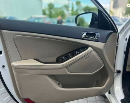 Киа Оптима, объемом двигателя 0 л и пробегом 334 тыс. км за 7800 $, фото 6 на Automoto.ua