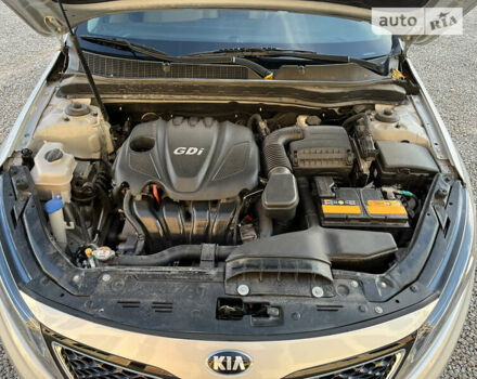 Кіа Оптіма, об'ємом двигуна 2.36 л та пробігом 205 тис. км за 7600 $, фото 6 на Automoto.ua