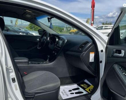 Киа Оптима 2015 в Мукачево на Automoto.ua Киа Оптима, объемом двигателя 0 л и пробегом 103 тыс. км за 10990 $, фото 8 на Automoto.ua