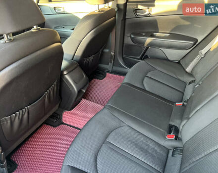Киа Оптима, объемом двигателя 2.36 л и пробегом 100 тыс. км за 12400 $, фото 12 на Automoto.ua