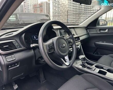 Киа Оптима, объемом двигателя 2.4 л и пробегом 182 тыс. км за 10500 $, фото 9 на Automoto.ua