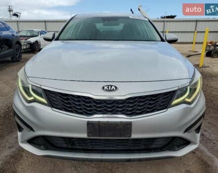 Киа Оптима, объемом двигателя 2.36 л и пробегом 100 тыс. км за 2400 $, фото 4 на Automoto.ua