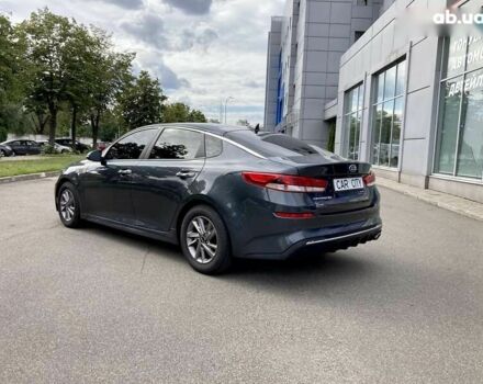 Киа Оптима, объемом двигателя 2.4 л и пробегом 130 тыс. км за 12700 $, фото 4 на Automoto.ua