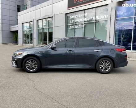 Киа Оптима, объемом двигателя 2.4 л и пробегом 130 тыс. км за 12700 $, фото 3 на Automoto.ua