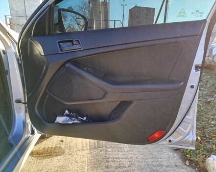 Серый Киа Оптима, объемом двигателя 2 л и пробегом 290 тыс. км за 9000 $, фото 13 на Automoto.ua