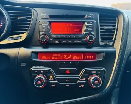 Серый Киа Оптима, объемом двигателя 2 л и пробегом 260 тыс. км за 9800 $, фото 15 на Automoto.ua