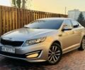 Серый Киа Оптима, объемом двигателя 2 л и пробегом 260 тыс. км за 9800 $, фото 3 на Automoto.ua