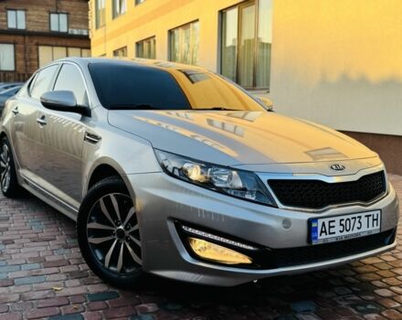 Серый Киа Оптима, объемом двигателя 2 л и пробегом 260 тыс. км за 9800 $, фото 2 на Automoto.ua