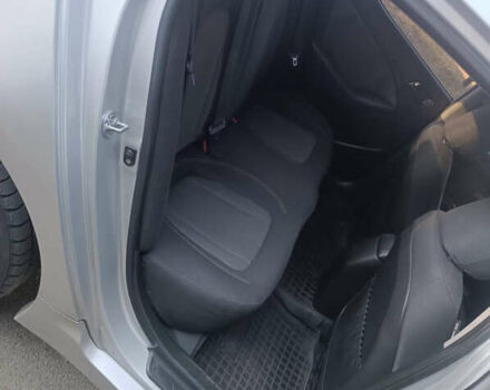 Серый Киа Оптима, объемом двигателя 2 л и пробегом 195 тыс. км за 10700 $, фото 7 на Automoto.ua