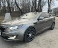 Серый Киа Оптима, объемом двигателя 2 л и пробегом 200 тыс. км за 9326 $, фото 15 на Automoto.ua