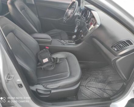 Серый Киа Оптима, объемом двигателя 2 л и пробегом 370 тыс. км за 7100 $, фото 3 на Automoto.ua