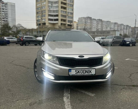 Серый Киа Оптима, объемом двигателя 2 л и пробегом 245 тыс. км за 10500 $, фото 1 на Automoto.ua