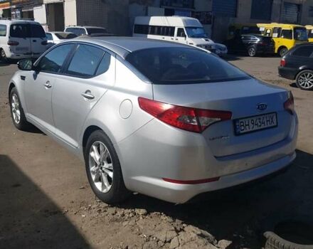 Серый Киа Оптима, объемом двигателя 2 л и пробегом 300 тыс. км за 9300 $, фото 5 на Automoto.ua
