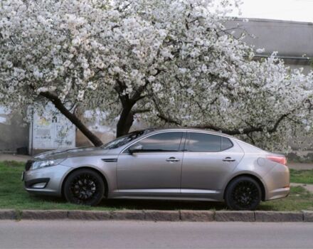 Серый Киа Оптима, объемом двигателя 2 л и пробегом 238 тыс. км за 9000 $, фото 1 на Automoto.ua