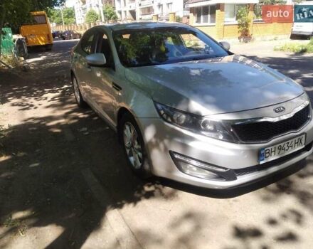 Серый Киа Оптима, объемом двигателя 2 л и пробегом 300 тыс. км за 9300 $, фото 1 на Automoto.ua