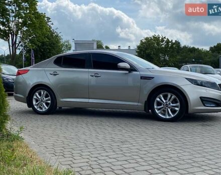 Серый Киа Оптима, объемом двигателя 2 л и пробегом 197 тыс. км за 10500 $, фото 4 на Automoto.ua