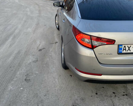 Сірий Кіа Оптіма, об'ємом двигуна 2 л та пробігом 212 тис. км за 8000 $, фото 6 на Automoto.ua