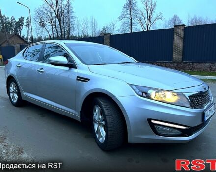 Серый Киа Оптима, объемом двигателя 2 л и пробегом 330 тыс. км за 8300 $, фото 2 на Automoto.ua