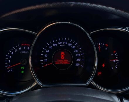 Серый Киа Оптима, объемом двигателя 2 л и пробегом 215 тыс. км за 10200 $, фото 4 на Automoto.ua