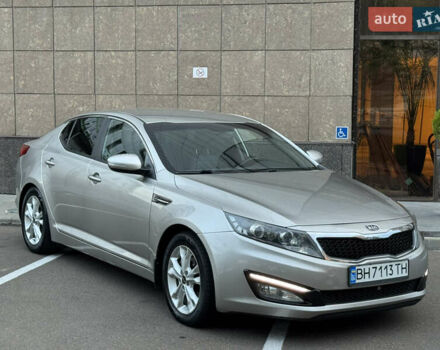 Серый Киа Оптима, объемом двигателя 2 л и пробегом 168 тыс. км за 9200 $, фото 5 на Automoto.ua