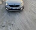 Сірий Кіа Оптіма, об'ємом двигуна 2 л та пробігом 212 тис. км за 8000 $, фото 2 на Automoto.ua