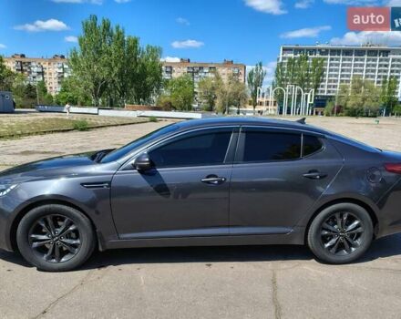 Сірий Кіа Оптіма, об'ємом двигуна 2 л та пробігом 200 тис. км за 10999 $, фото 4 на Automoto.ua