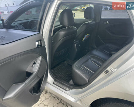 Сірий Кіа Оптіма, об'ємом двигуна 2 л та пробігом 230 тис. км за 8500 $, фото 10 на Automoto.ua
