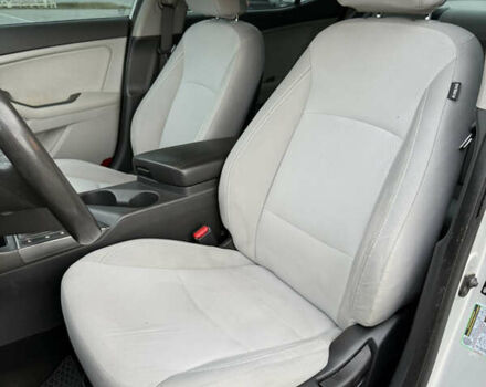 Серый Киа Оптима, объемом двигателя 2.36 л и пробегом 196 тыс. км за 7300 $, фото 15 на Automoto.ua