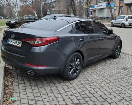 Сірий Кіа Оптіма, об'ємом двигуна 2 л та пробігом 200 тис. км за 10999 $, фото 8 на Automoto.ua