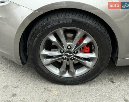 Сірий Кіа Оптіма, об'ємом двигуна 2.4 л та пробігом 221 тис. км за 6699 $, фото 17 на Automoto.ua