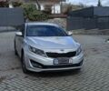 Сірий Кіа Оптіма, об'ємом двигуна 2 л та пробігом 211 тис. км за 8100 $, фото 1 на Automoto.ua